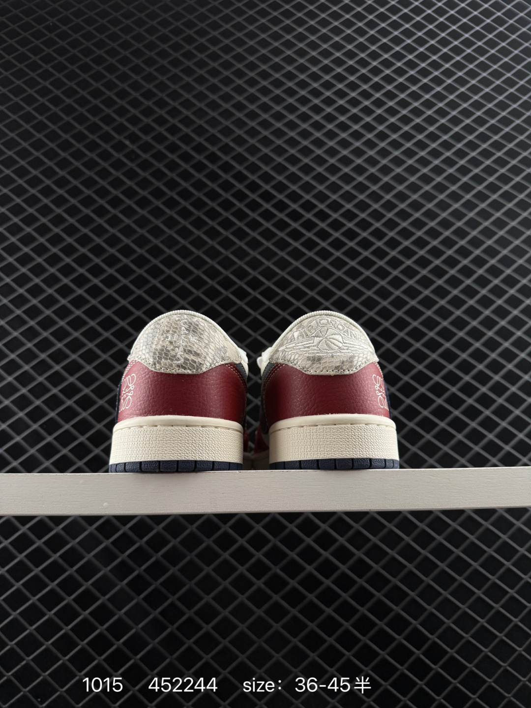 Travis Scott x Air Jordan 1 ” Reverse Mocha “